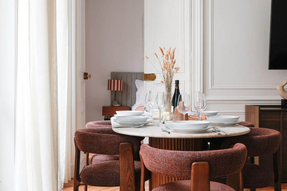 307-Suite Serbie - Superbe Appartement à Paris Apartment in Paris