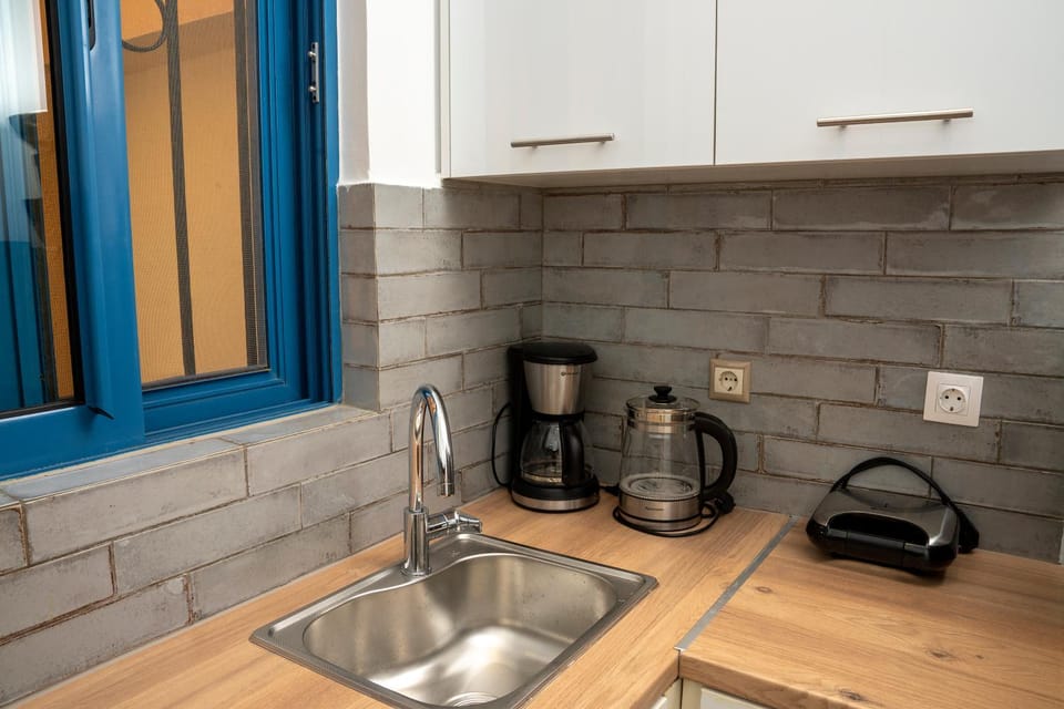 Coffee/tea facilities, Kitchen or kitchenette, toaster, toaster