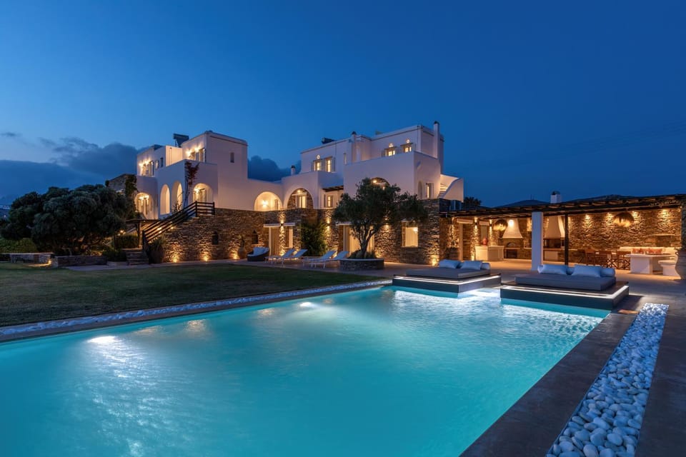 Property building, Night, Natural landscape, Pool view, Swimming pool, sunbed
