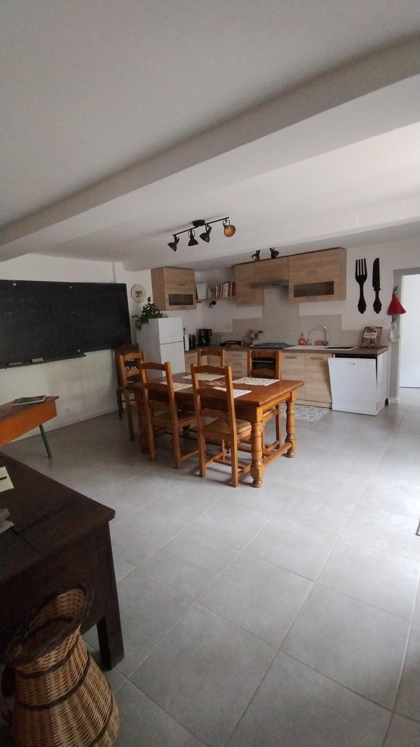 L'école Buissonnière House in Gennes-Val-de-Loire