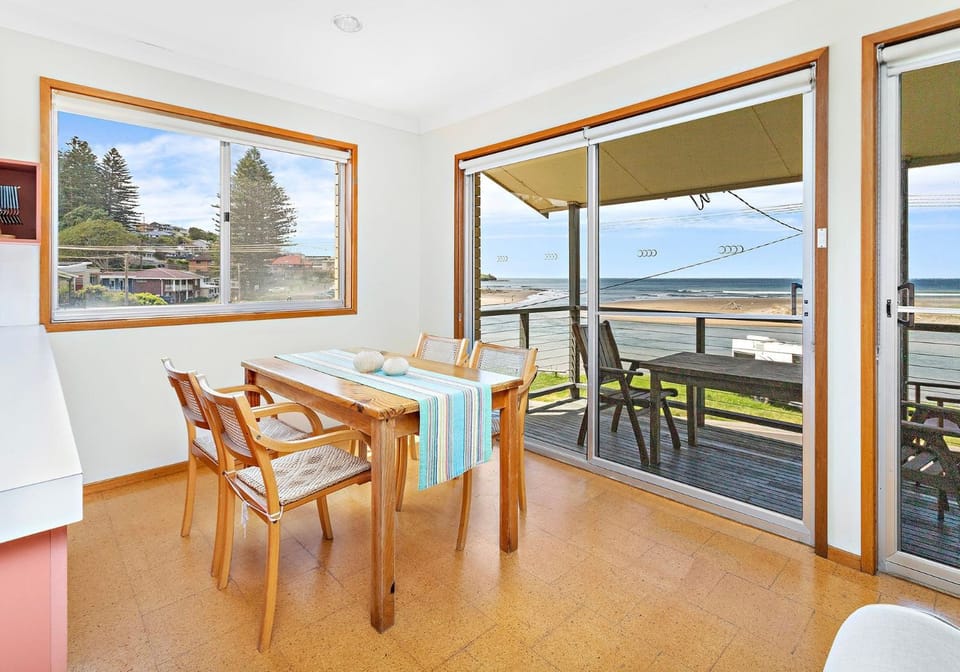 Beachfront Gerroa House in Gerroa