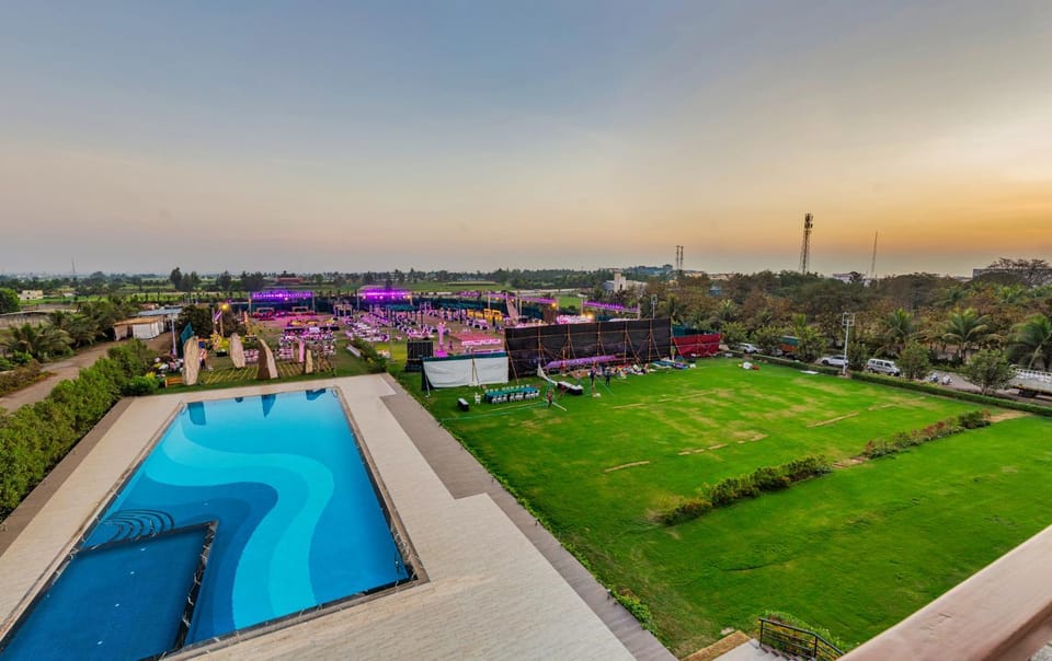View (from property/room), Pool view, Swimming pool