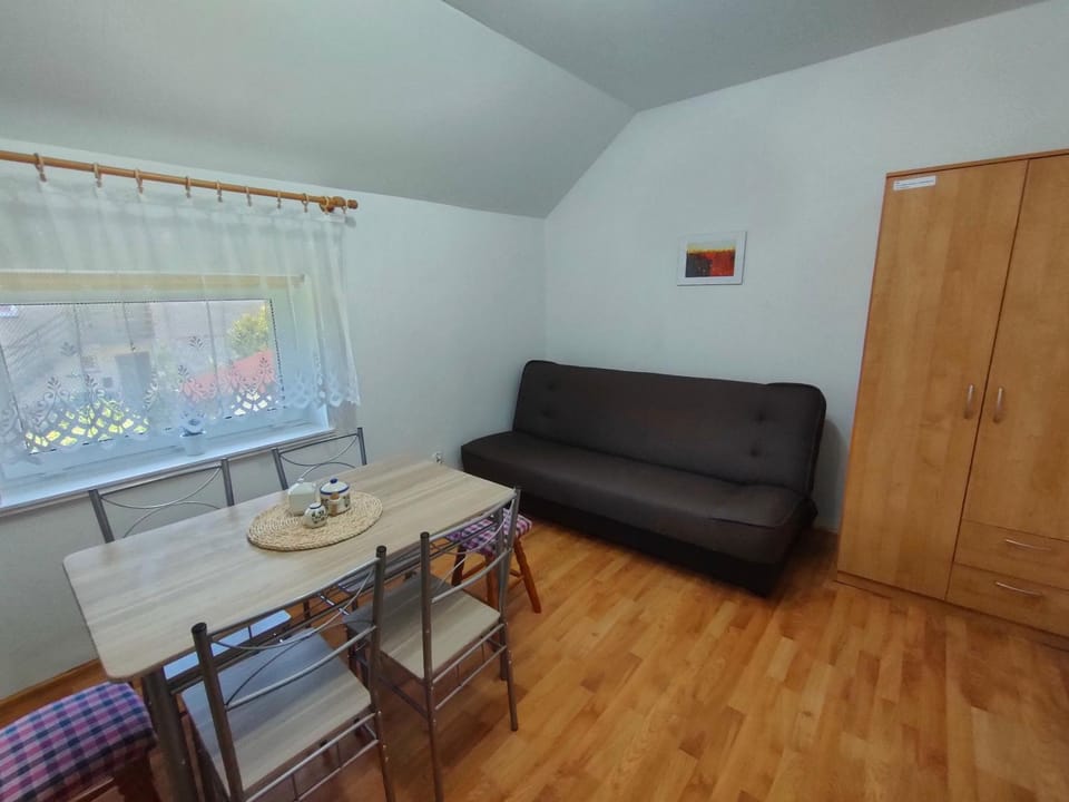 Dining area, Bedroom