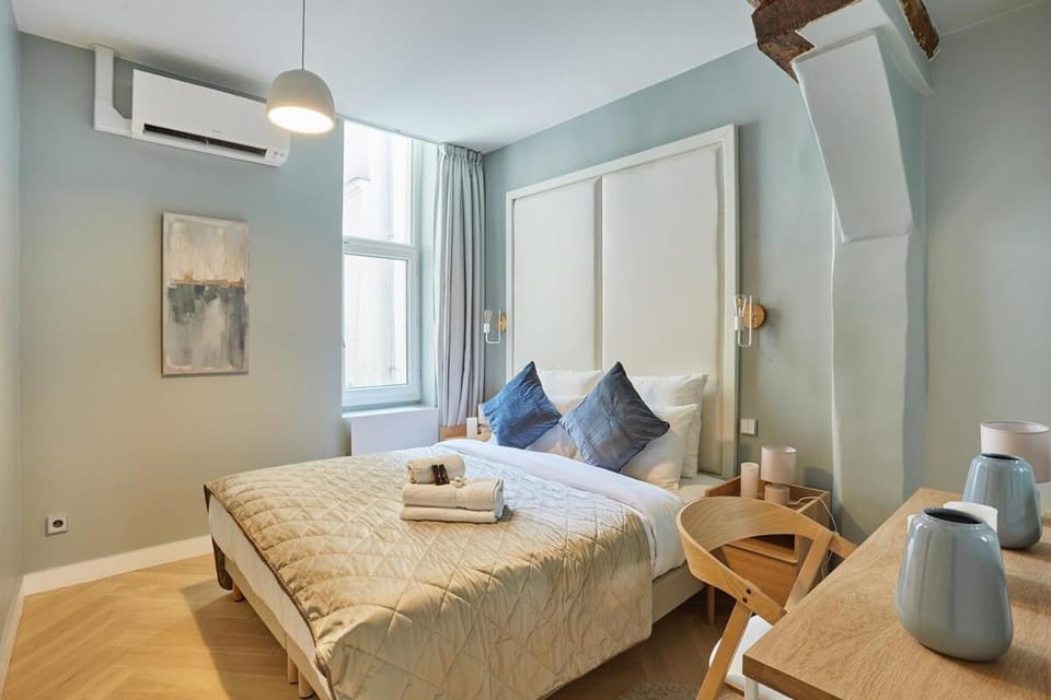 Apartment Center of Paris by Studio prestige Apartment in Paris