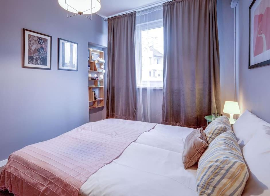Apartment Ardor Apartment in Varna