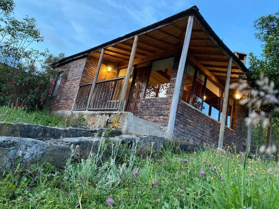 La Arboleda, Refugio House in Cundinamarca, Colombia
