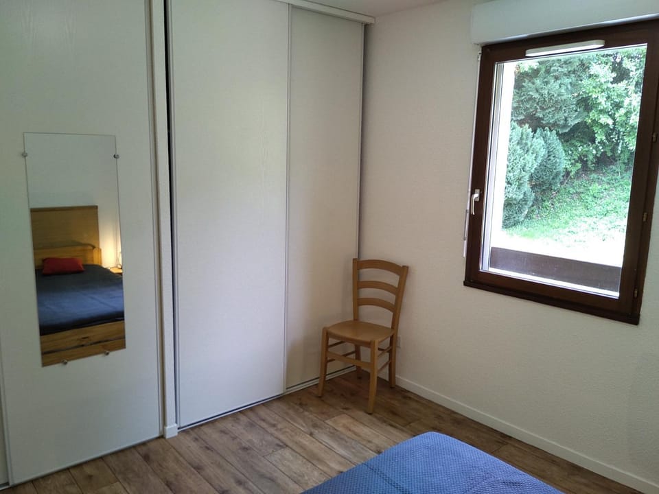 Bedroom, storage