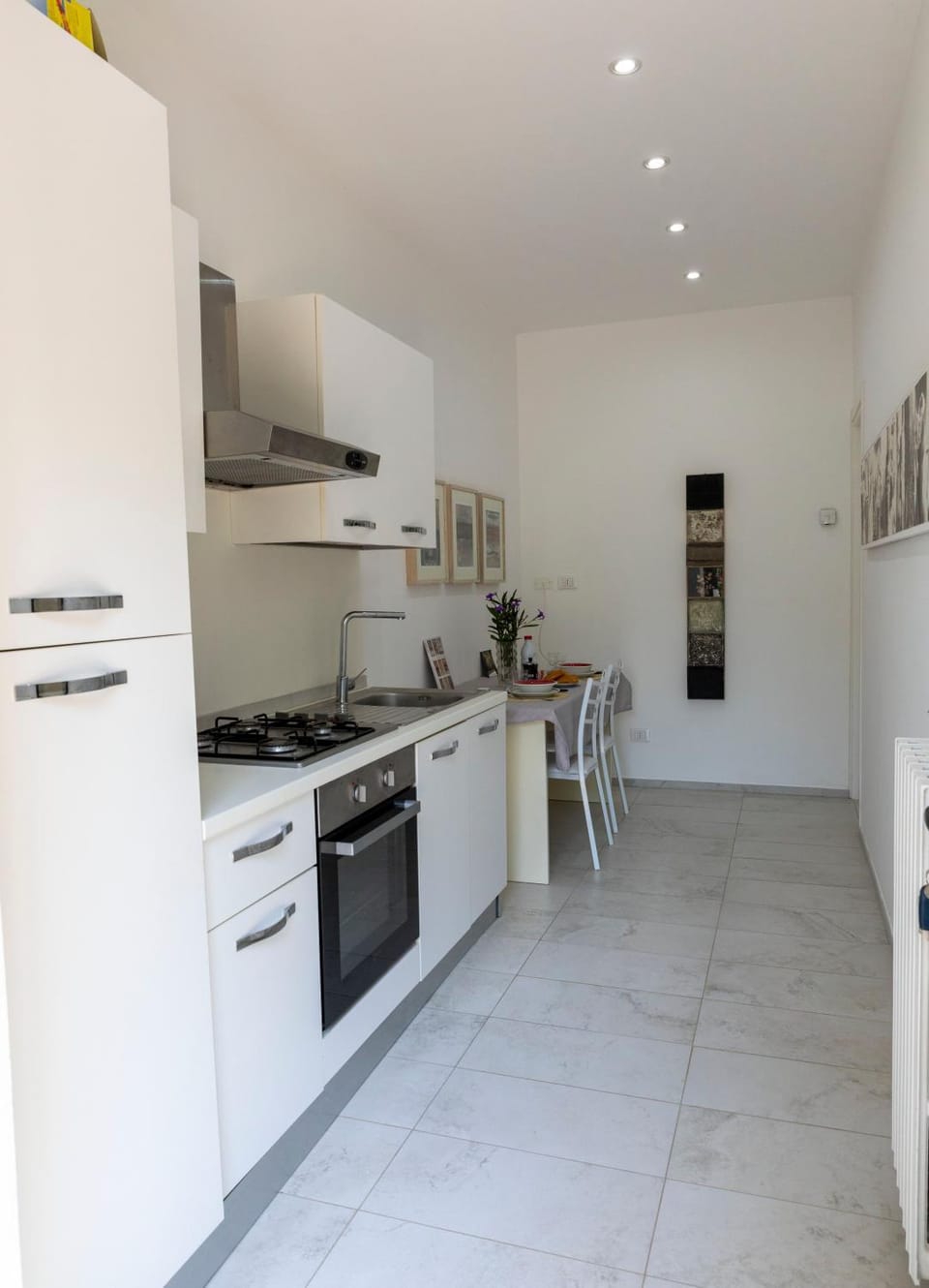 Kitchen or kitchenette, Dining area, minibar, oven, pet friendly, stove, toaster