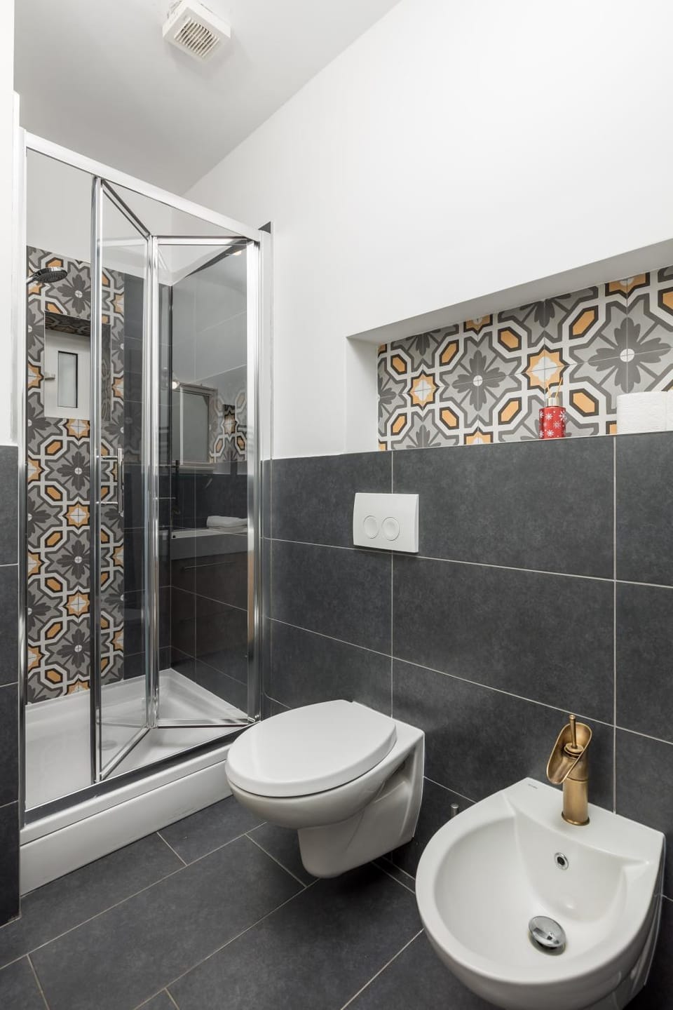 Bathroom, Bath
