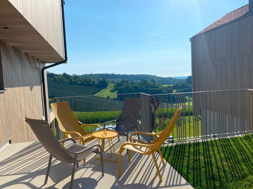 Day, Natural landscape, View (from property/room), Balcony/Terrace, Balcony/Terrace