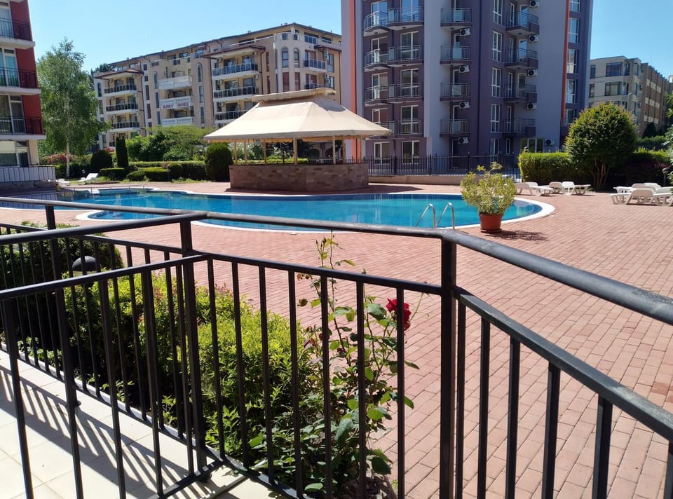 Pool view