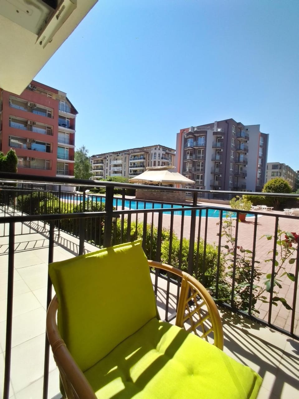 View (from property/room), Balcony/Terrace, Pool view