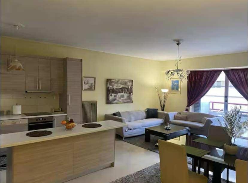 Next to the beach apartment. Apartment in Messenia