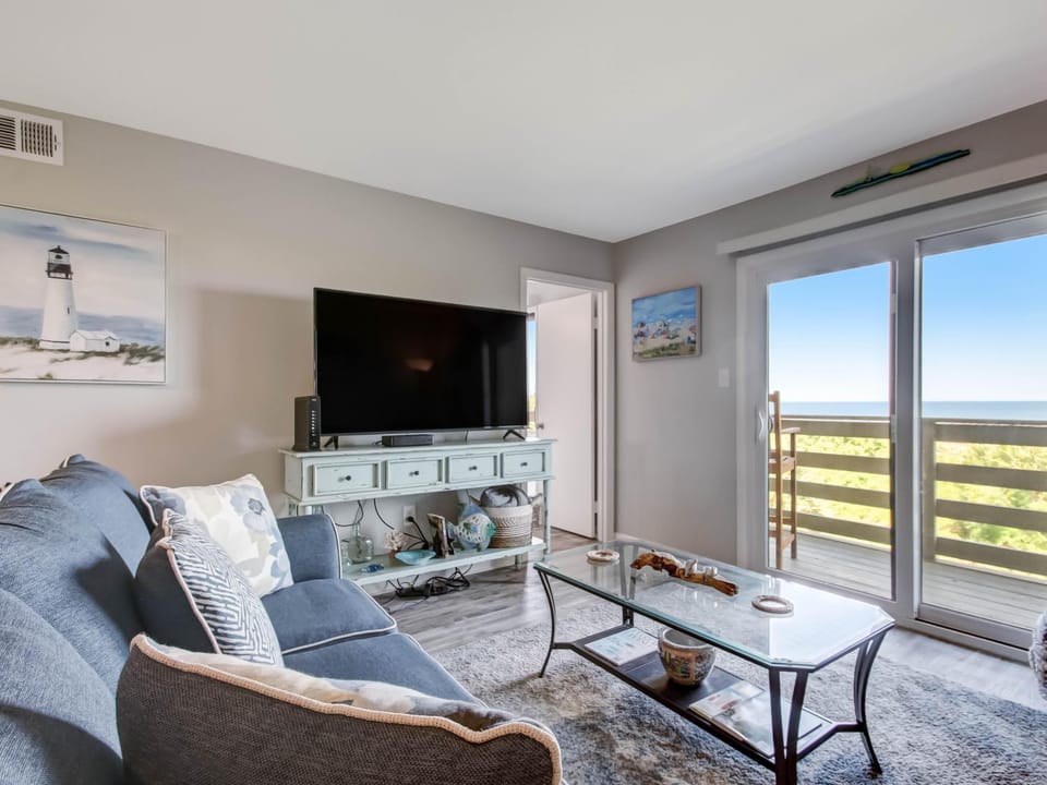 Britt Ohana Place House in Tybee Island