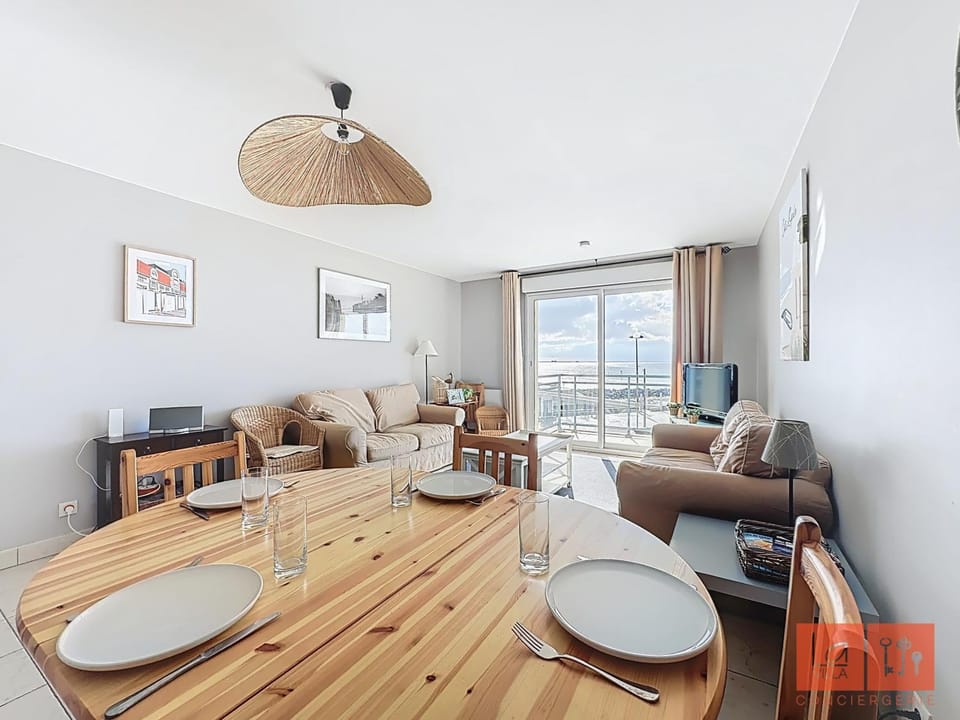 View (from property/room), Dining area