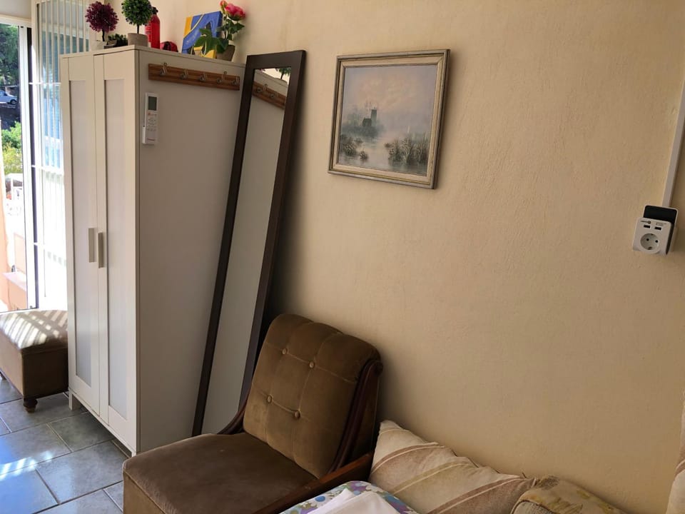 Living room, Seating area, wardrobe
