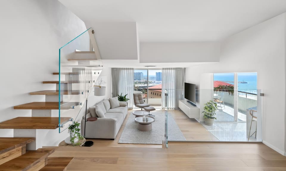 Luxury Sea-View Penthouse Herzliya Pituach Executive Stay Apartment hotel in Herzliya