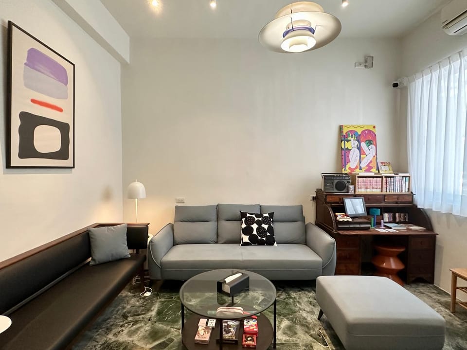 Living room, On site