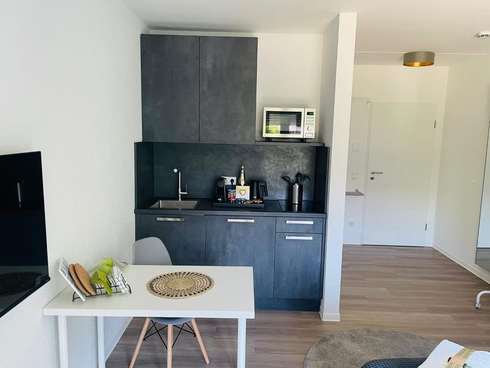 Coffee/tea facilities, Kitchen or kitchenette, minibar