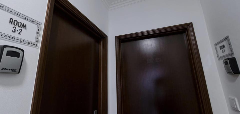 We Are Hostel 2 Hostel in Porto District