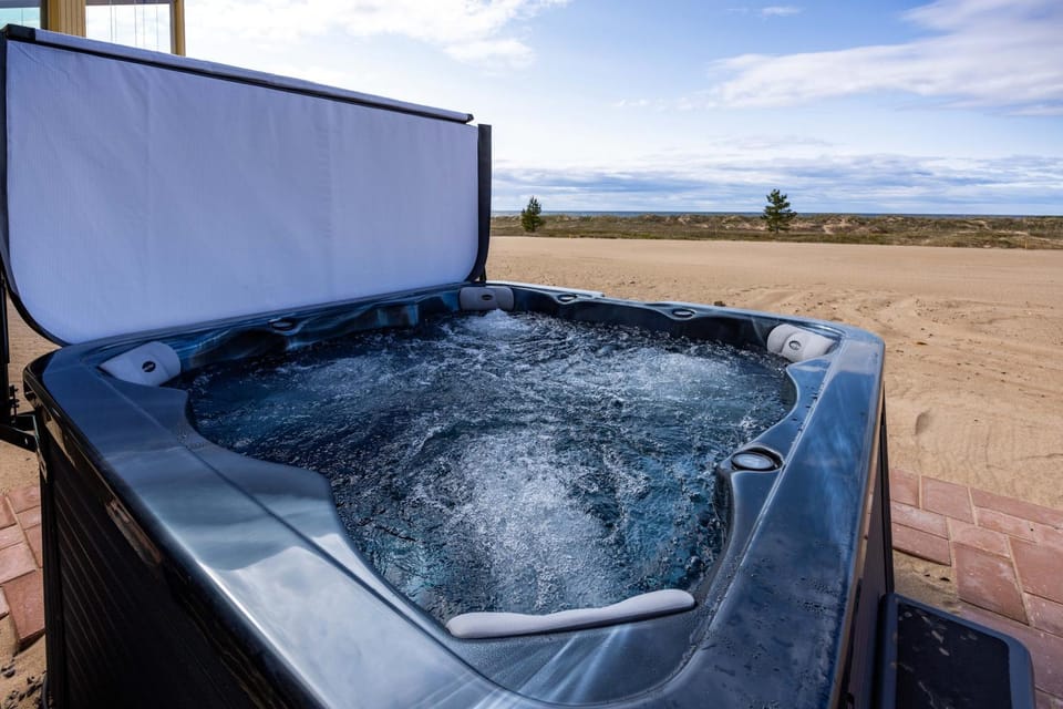 Natural landscape, Hot Tub