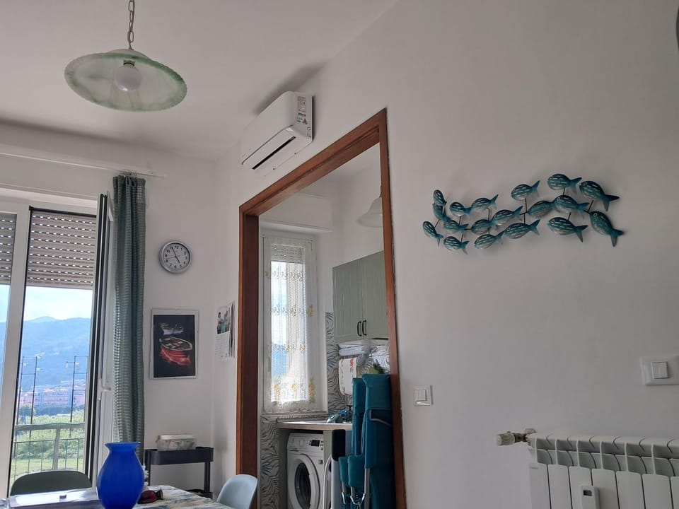 Communal lounge/ TV room, Kitchen or kitchenette