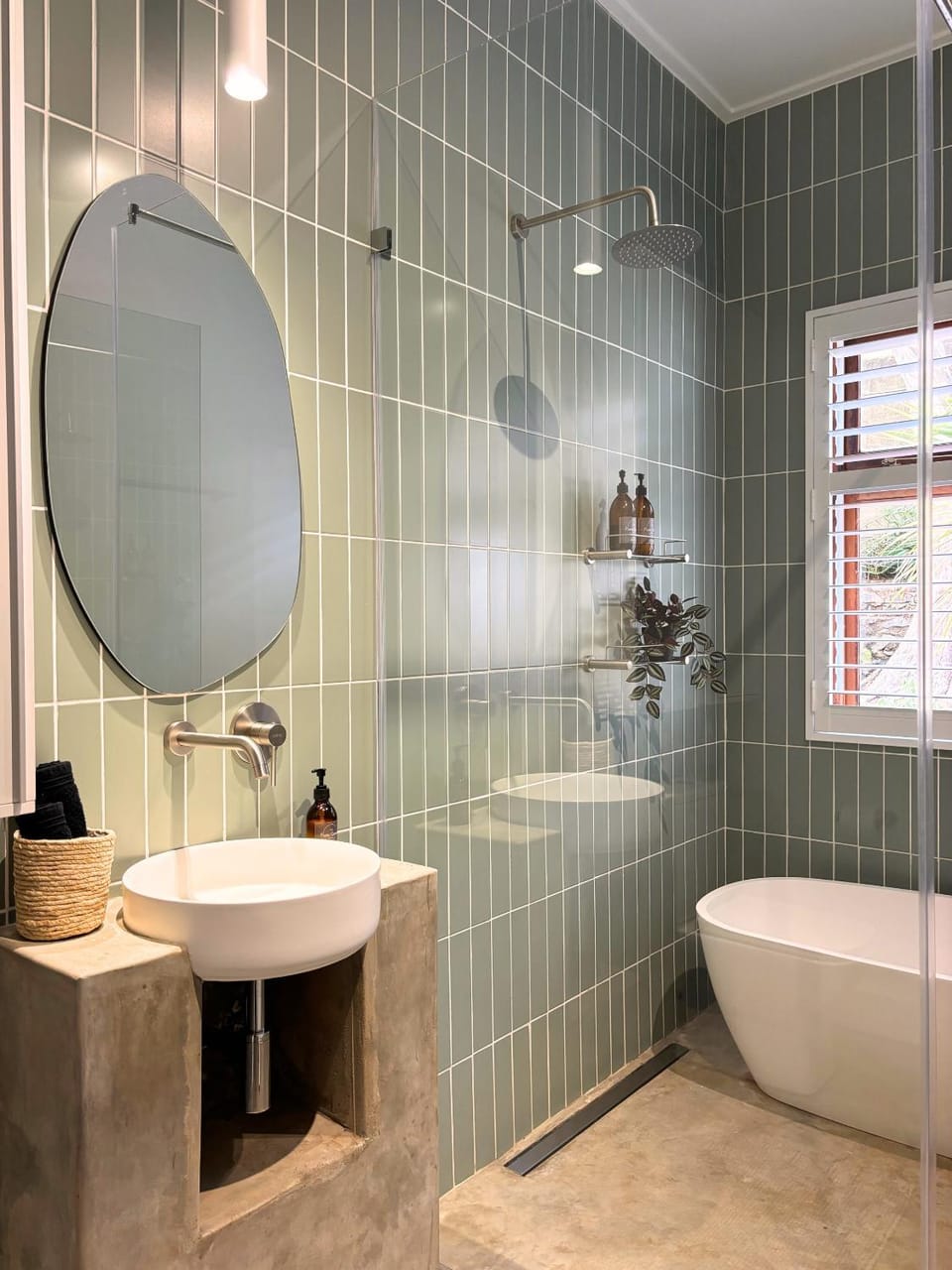 Shower, Bath
