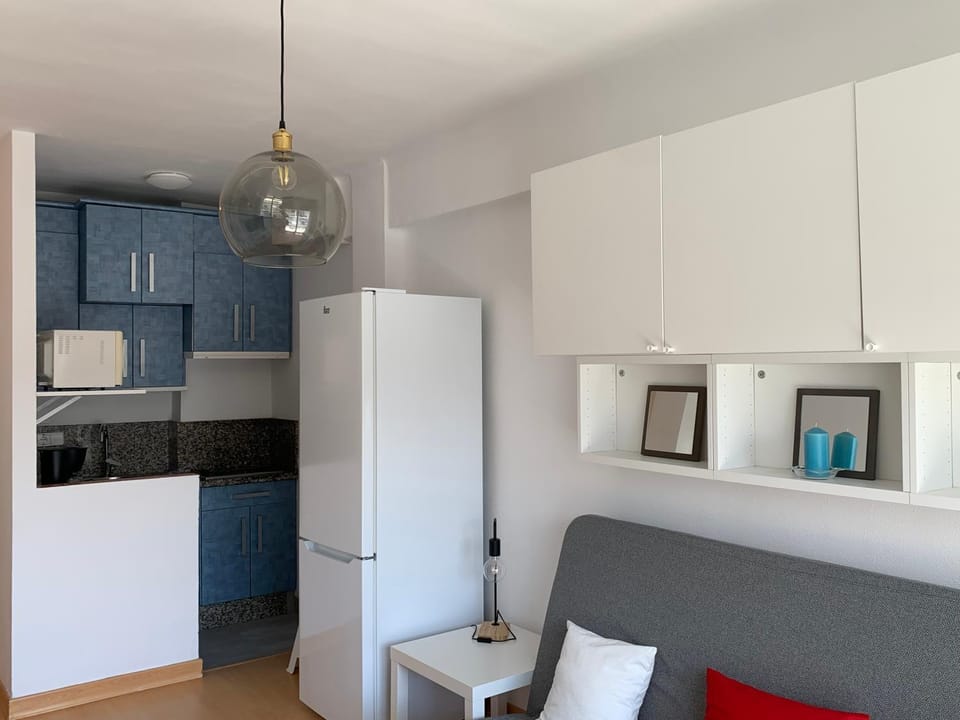 Central Studio Near the Beach - LUAL Apartment in Nerja