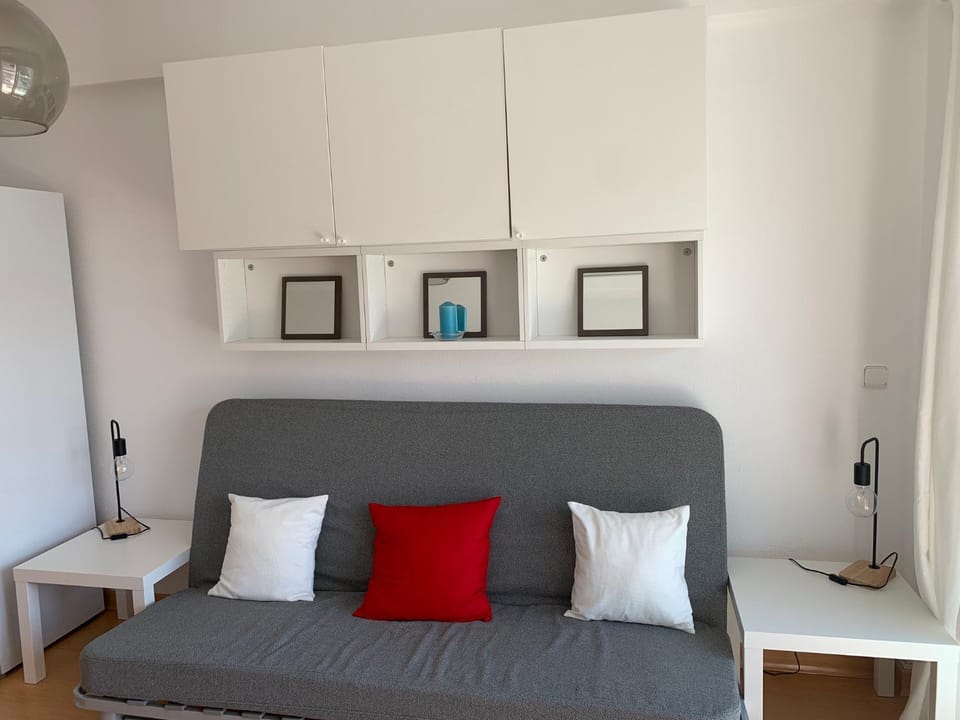 Central Studio Near the Beach - LUAL Apartment in Nerja