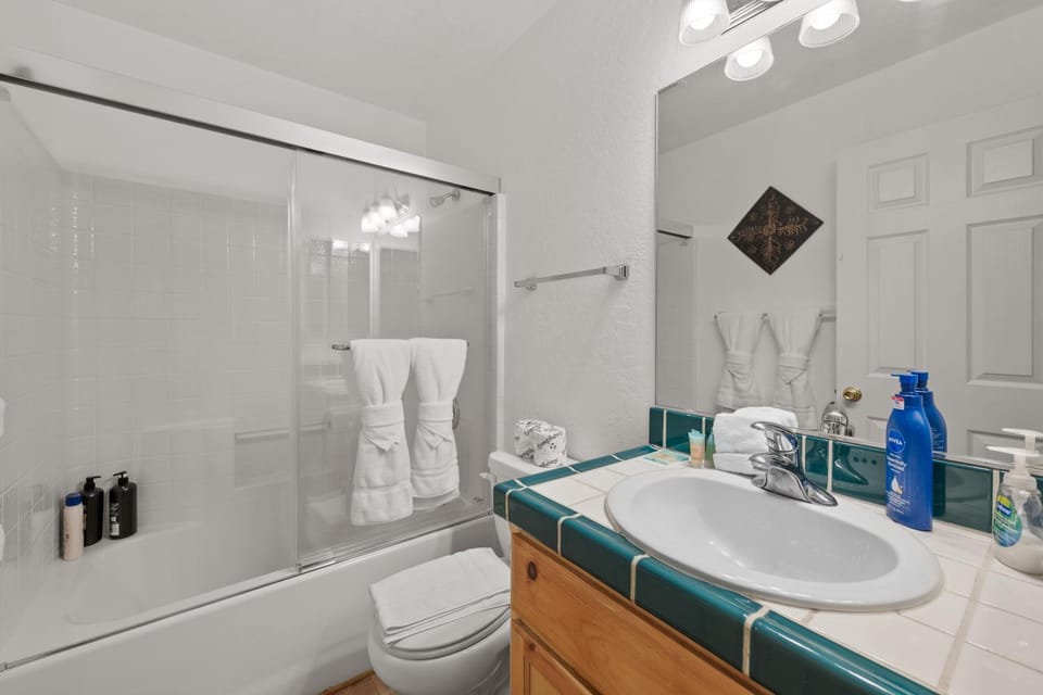 Bathroom, Bath