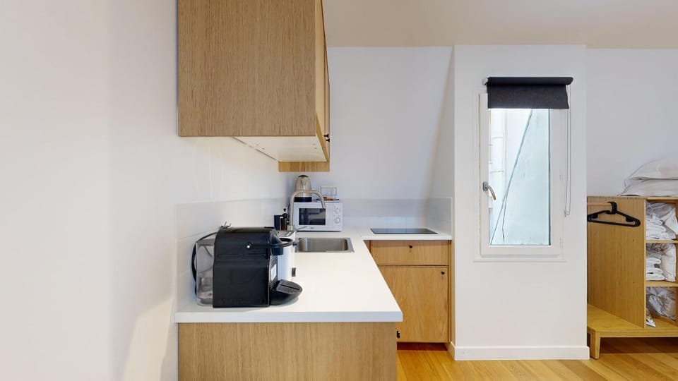 Coffee/tea facilities, Kitchen or kitchenette