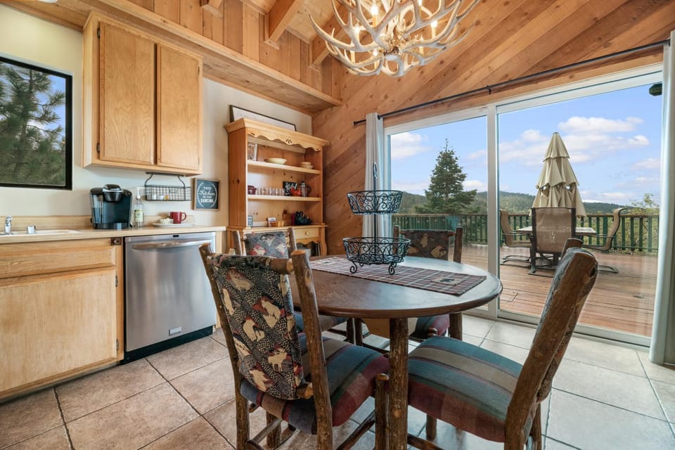 Balcony/Terrace, Dining area, dishwasher