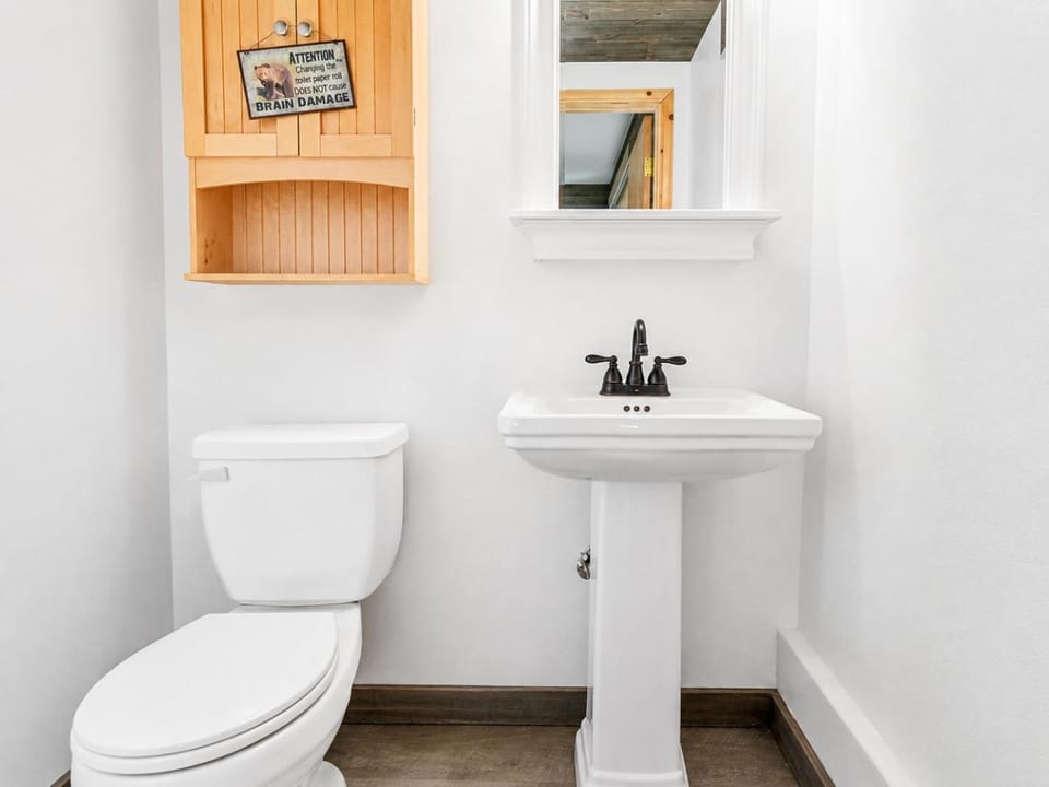 Toilet, Bathroom