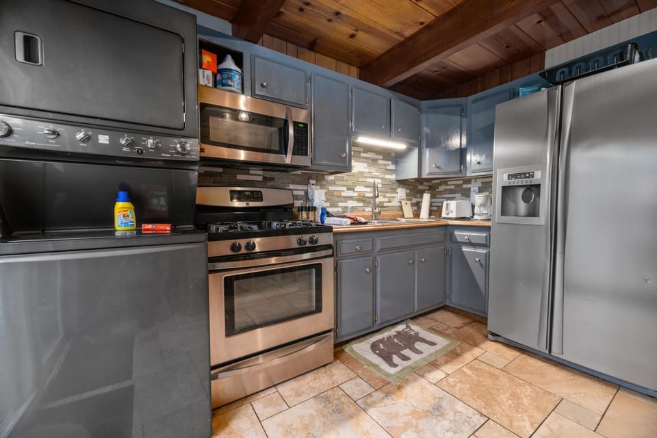 Kitchen or kitchenette, minibar, pet friendly, toaster, washing machine, dryer