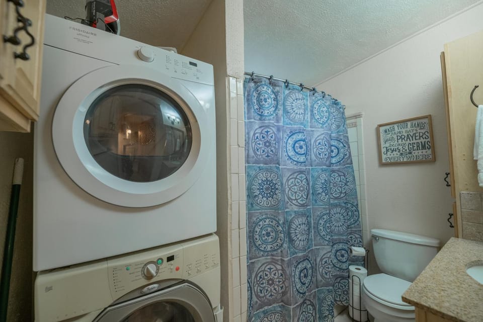 Bathroom, washing machine, dryer