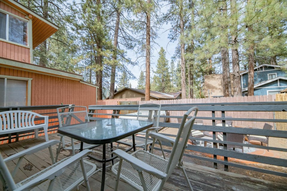 Property building, Patio, Day, Seating area