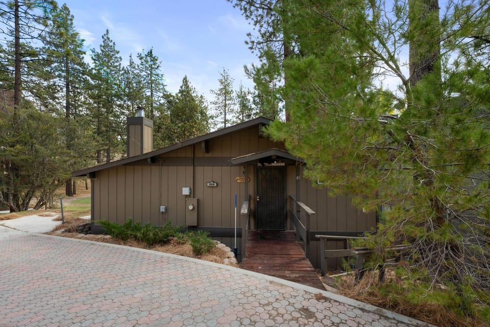 Property building, Spring