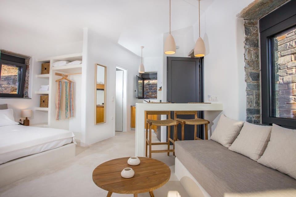 MYRTOS House in Euboea