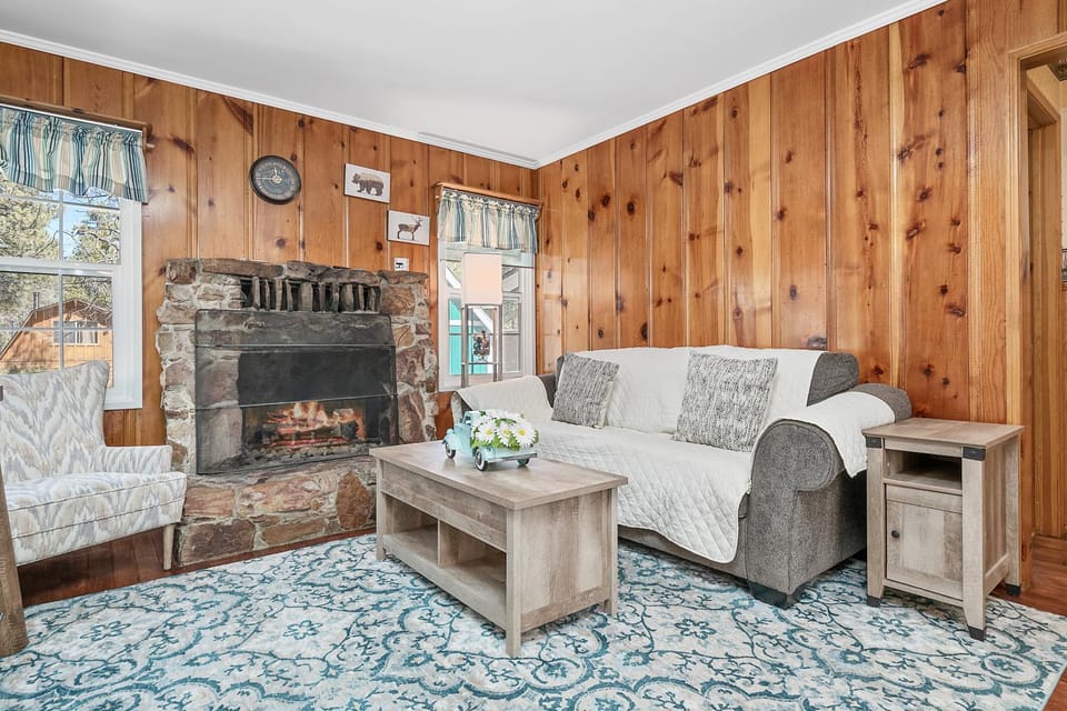 Living room, Seating area, flat iron