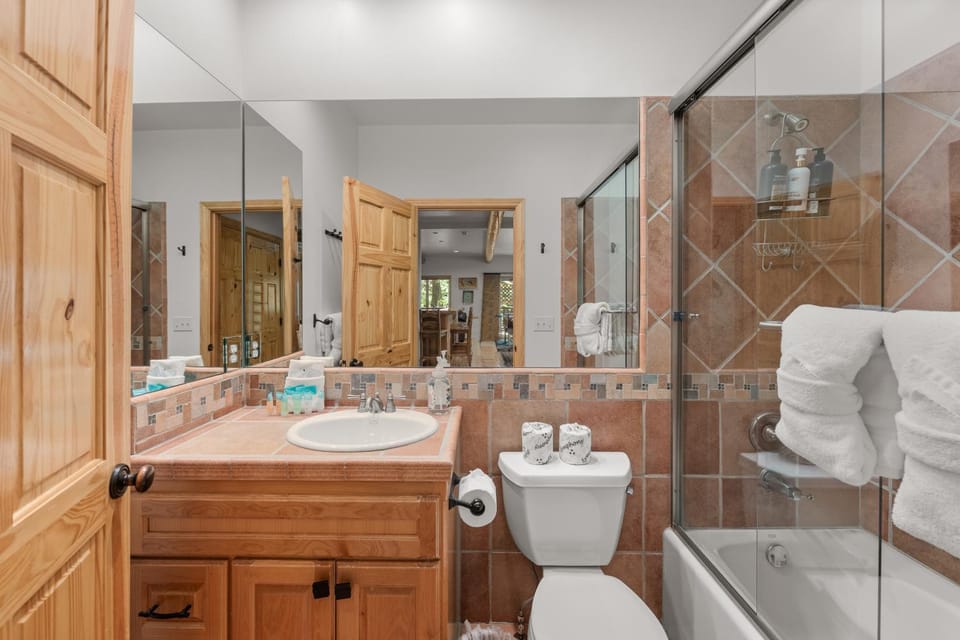 Bathroom, Bath