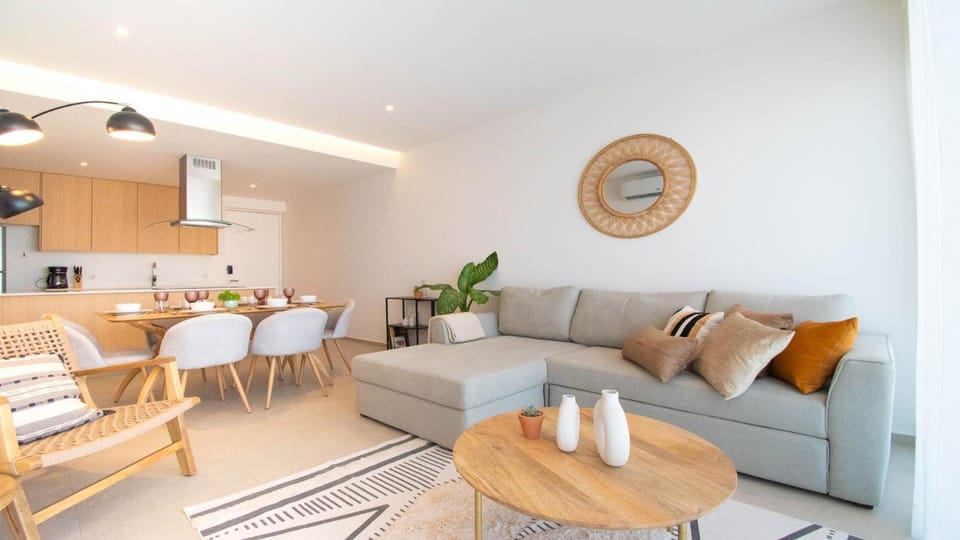 Kitchen or kitchenette, Living room, Dining area