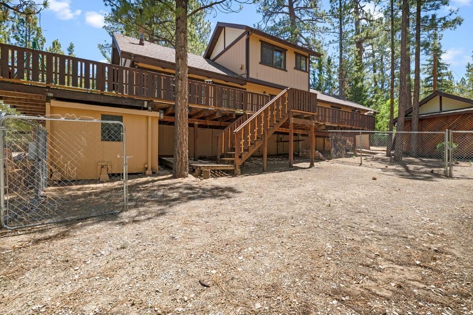 Property building, Day