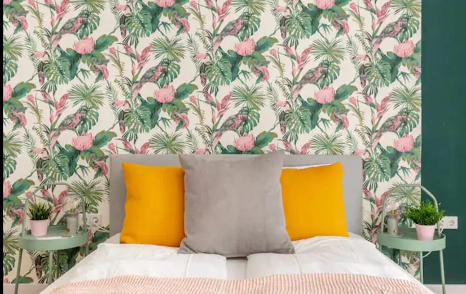 Bed, Photo of the whole room, Bedroom