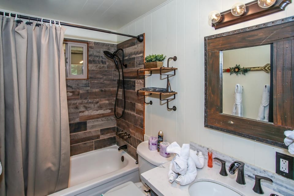 Shower, Bathroom, Bath