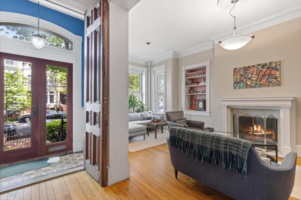 Historic Capital Hill Home and Carriage House Apartment in District of Columbia