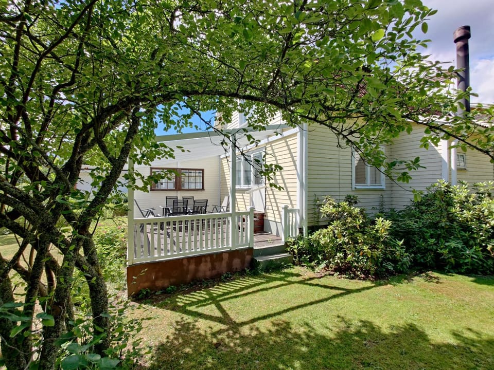 Garden, Garden, Balcony/Terrace