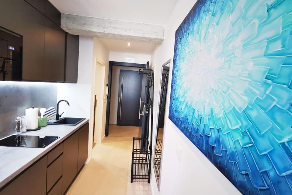 HH 04 by ROCKCHAIR - SUPERHOST Status - Modernes Apartment mit sonnigem Balkon & premium Boxspringbetten in Winterhude - Hamburg Top Geheimtipp Apartment in Hamburg