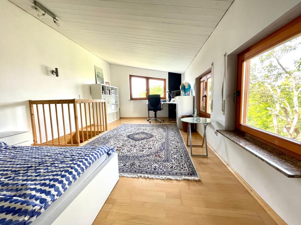Bedroom, Garden view