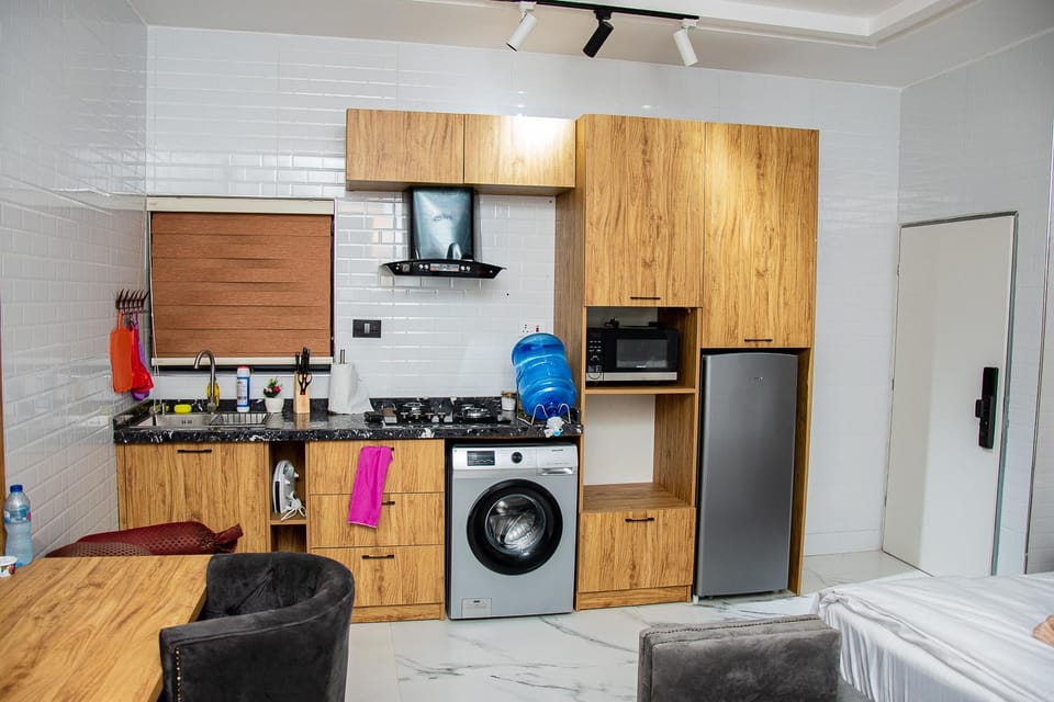 Kitchen or kitchenette