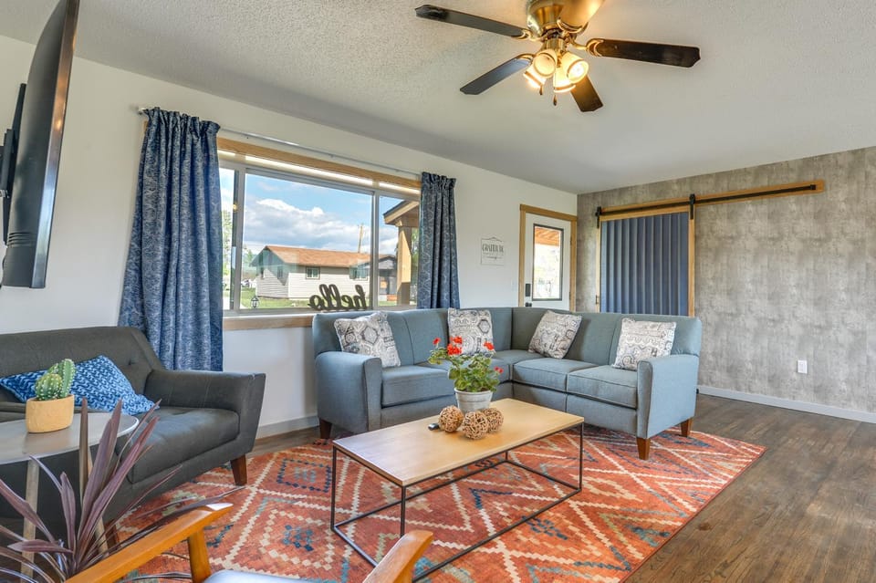 Family-Friendly Lander Home Rental: Yard, Patio! House in Lander